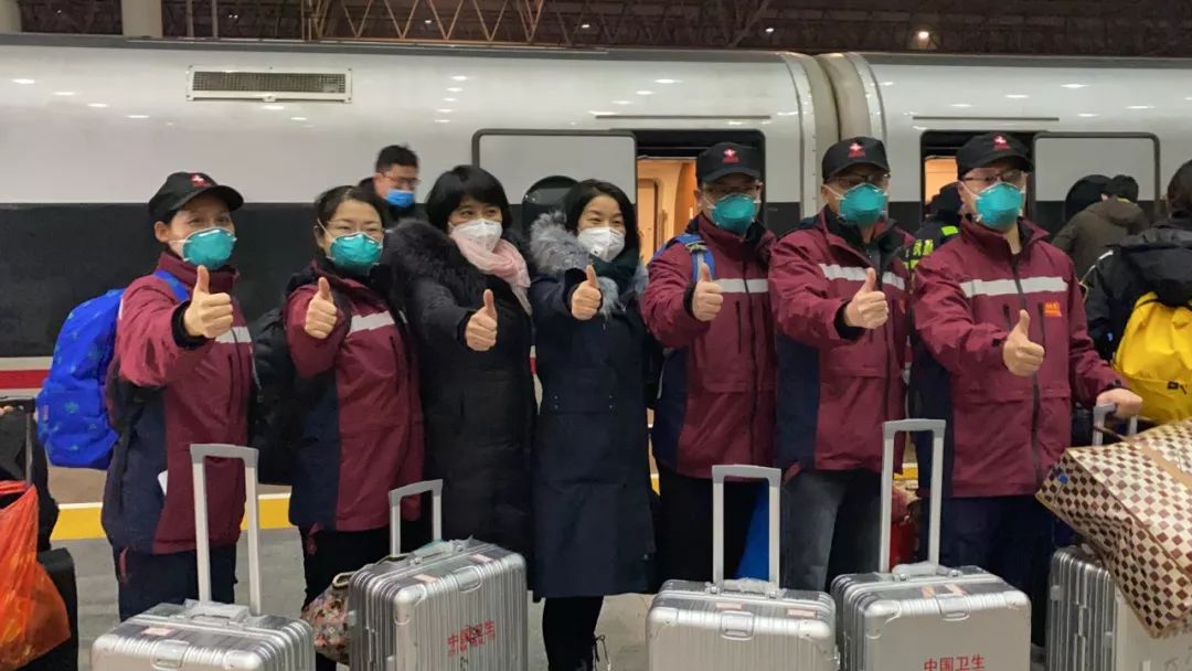 安徽185名医护人员抵达武汉！一篇日记，在朋友圈疯传！