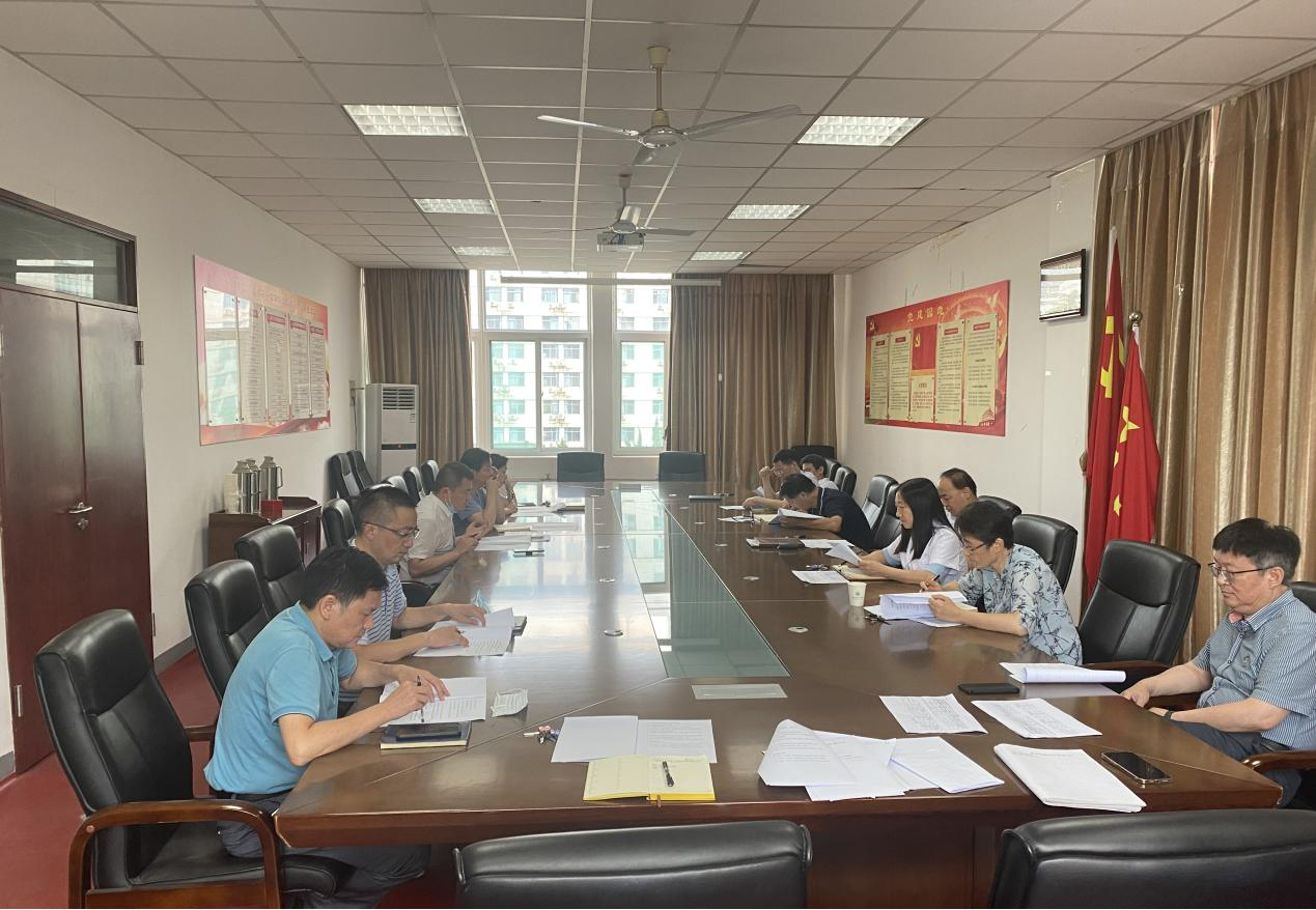 0707医院举行提高采购效率专项行动方案专题工作会现场图片.png